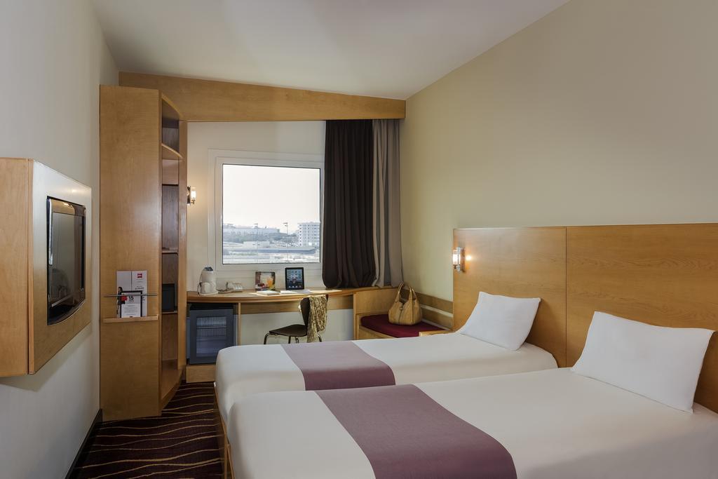 Ibis Sharq Hotel Koeweit Buitenkant foto