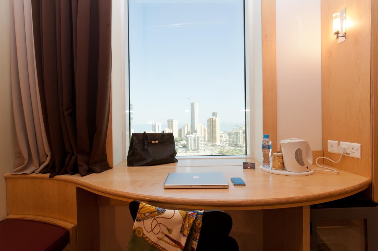 Ibis Sharq Hotel Koeweit Buitenkant foto